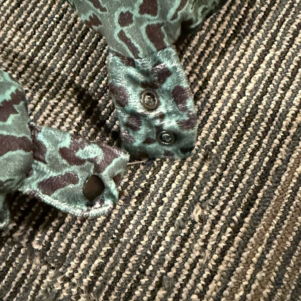 Miamica Leopard Print Neck Pillow - Picture 2 of 5